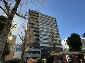 プレサンスドームシティ