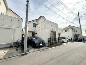 神奈川県横浜市港北区新吉田東４丁目