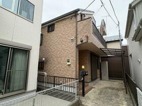 神奈川県横浜市青葉区市ケ尾町