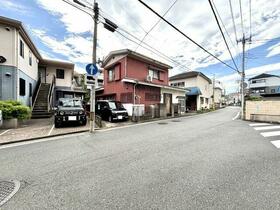 神奈川県横浜市港北区新吉田東１丁目
