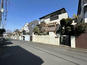 埼玉県新座市片山２丁目