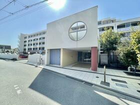 プラハ鎌倉材木座