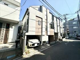 東京都中野区大和町１丁目