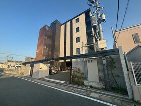 トラストレジデンス南里