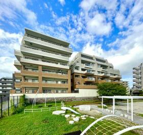 ザ・ヒルズ笹丘三丁目パークアソシア