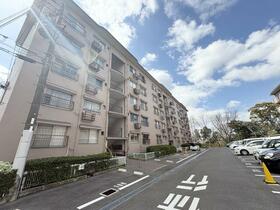 泉北赤坂台住宅七号棟