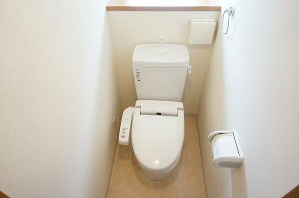 detached 東京都三鷹市新川４丁目

地図を見る