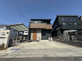 東京都三鷹市野崎２丁目