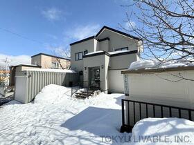 北海道札幌市南区南沢三条３丁目