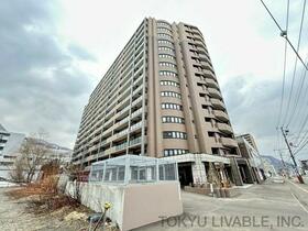 ヴェルビュ伏見アクロポリス