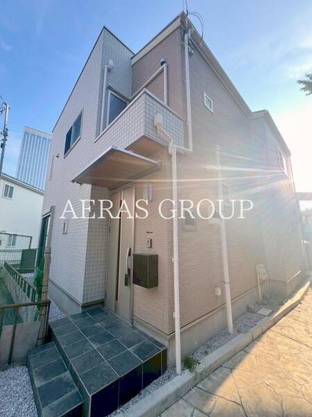 detached 東京都新宿区北新宿２丁目

地図を見る