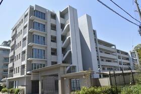 レ・ジェイド高槻古曽部