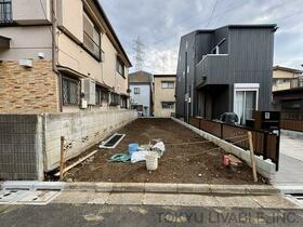 東京都三鷹市深大寺２丁目