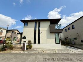 茨城県守谷市松並青葉３丁目