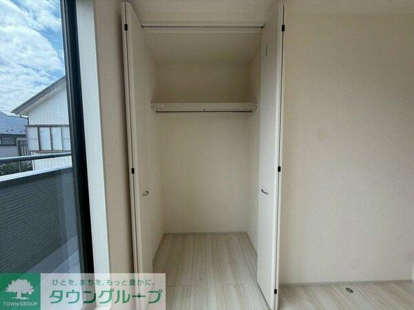 detached 東京都小金井市前原町２丁目

地図を見る