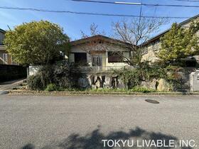 兵庫県川西市清和台東１丁目