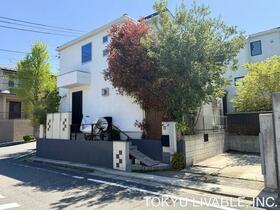 神奈川県横浜市青葉区美しが丘３丁目