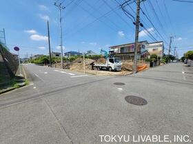 東京都町田市成瀬台３丁目