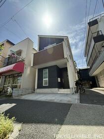 東京都足立区西新井１丁目