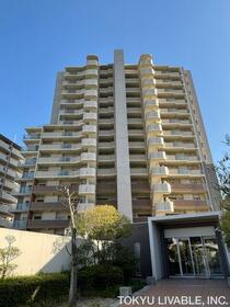 ローレルコート三田