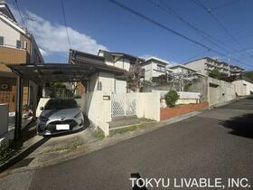 兵庫県神戸市垂水区桃山台１丁目