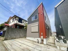 神奈川県川崎市高津区梶ケ谷４丁目