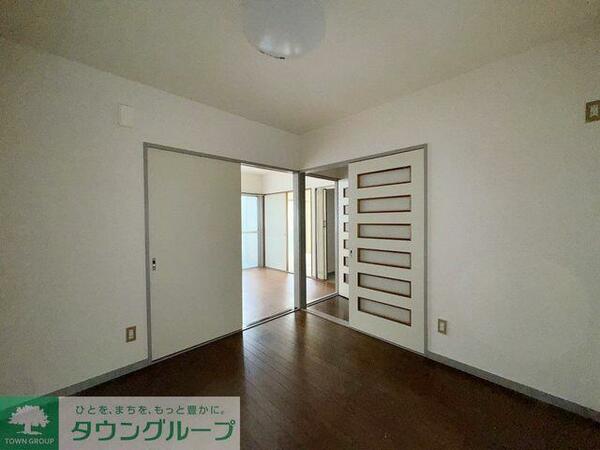 apartment 埼玉県鶴ヶ島市脚折町３丁目
地図を見る