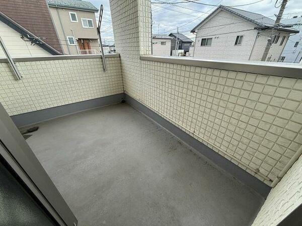 detached 埼玉県蓮田市東１丁目
地図を見る