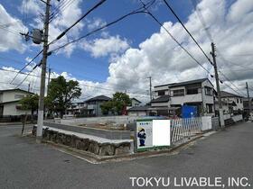 兵庫県川西市向陽台３丁目