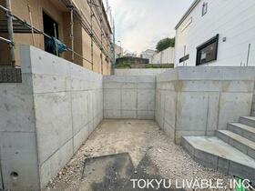 神奈川県横浜市旭区上白根２丁目