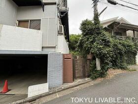 東京都練馬区向山３丁目