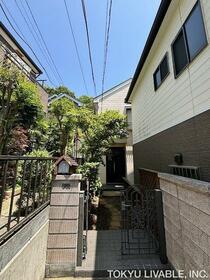 神奈川県横浜市金沢区六浦２丁目