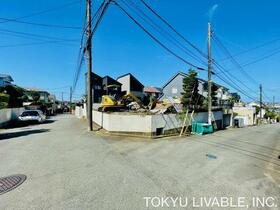 神奈川県横浜市旭区上白根１丁目