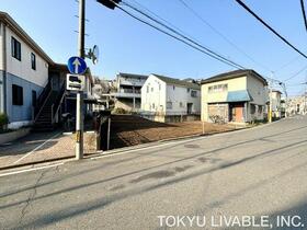 神奈川県横浜市港北区新吉田東１丁目