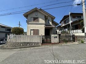 兵庫県川西市萩原台東２丁目
