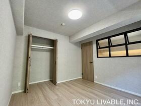 ライオンズガーデン小竹向原