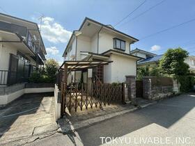 東京都町田市金井ヶ丘３丁目