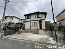 大阪府池田市伏尾台４丁目