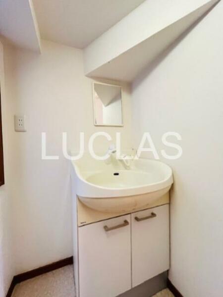 detached 東京都文京区本郷５丁目

地図を見る