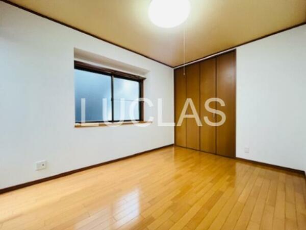 detached 東京都文京区本郷５丁目

地図を見る