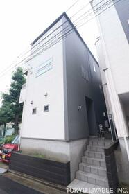東京都板橋区南常盤台１丁目