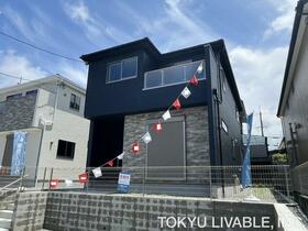 兵庫県川西市大和西４丁目