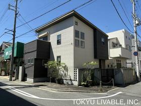 兵庫県西宮市甲子園浦風町