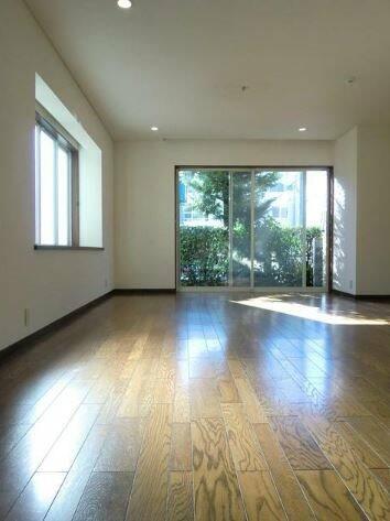 detached 東京都世田谷区等々力６丁目

地図を見る