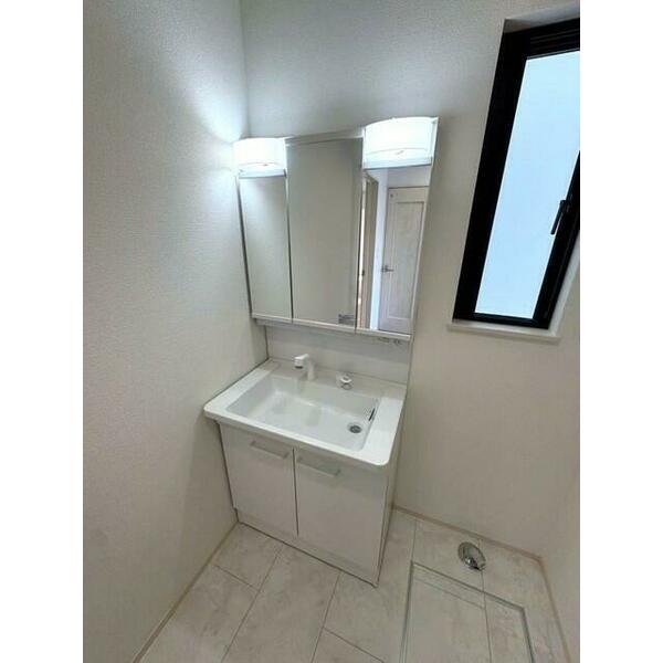 detached 東京都国立市泉３丁目

地図を見る