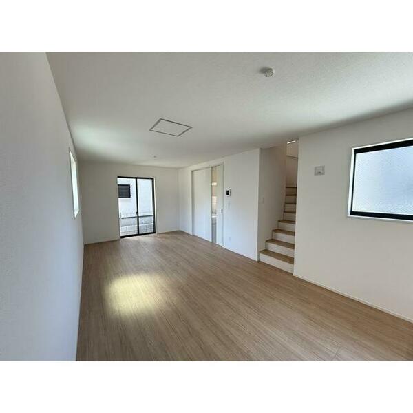 detached 東京都東村山市廻田町１丁目

地図を見る