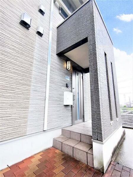 apartment 茨城県つくば市研究学園５丁目５－１３ ファースト・ラフィーネ・学園１Ｆ