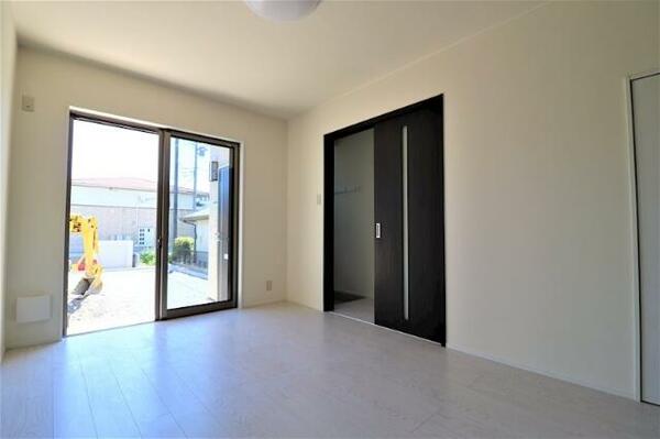 apartment 茨城県つくば市研究学園５丁目５－１３ ファースト・ラフィーネ・学園１Ｆ