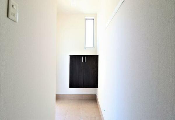 apartment 茨城県つくば市研究学園５丁目５－１３ ファースト・ラフィーネ・学園１Ｆ