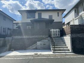 福岡県筑紫野市美しが丘南４丁目